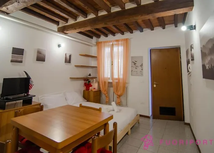 Fuoriporta Affitti Brevi - Bixio 123 *